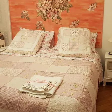 Couette-café Mimosa Candelo